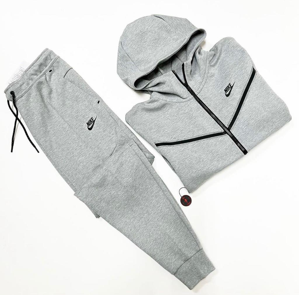 NIKE TRACKSUIT 22/23