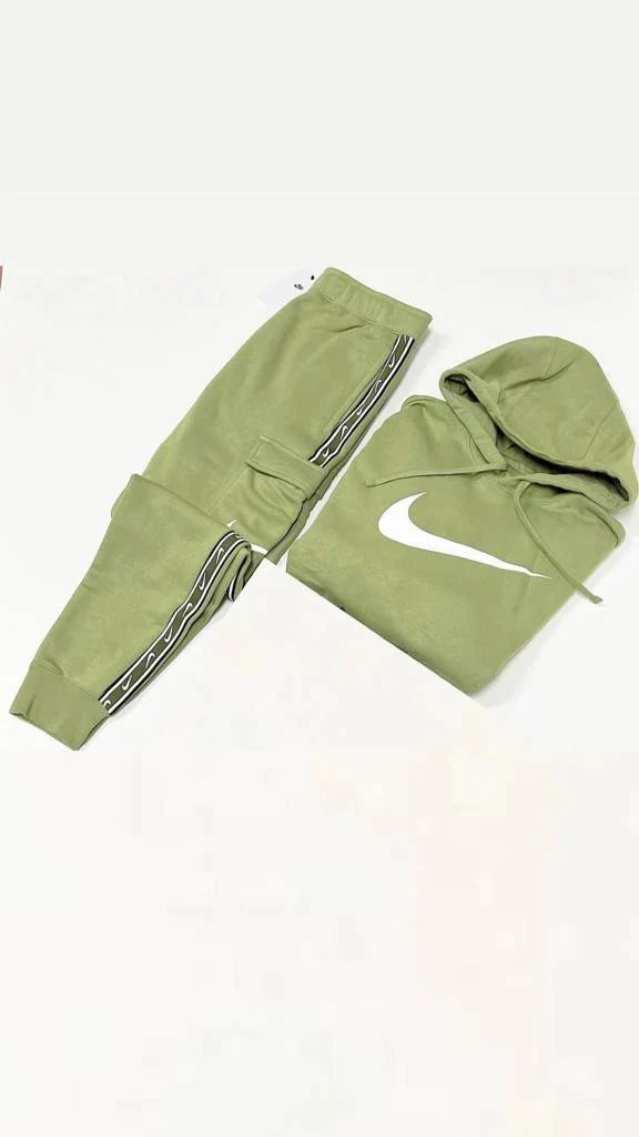 NIKE TRACKSUIT 22/23