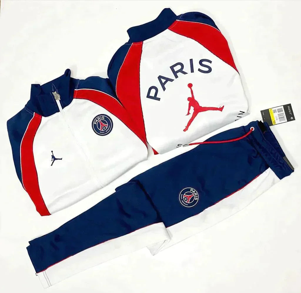 NIKE TRACKSUIT 22/23