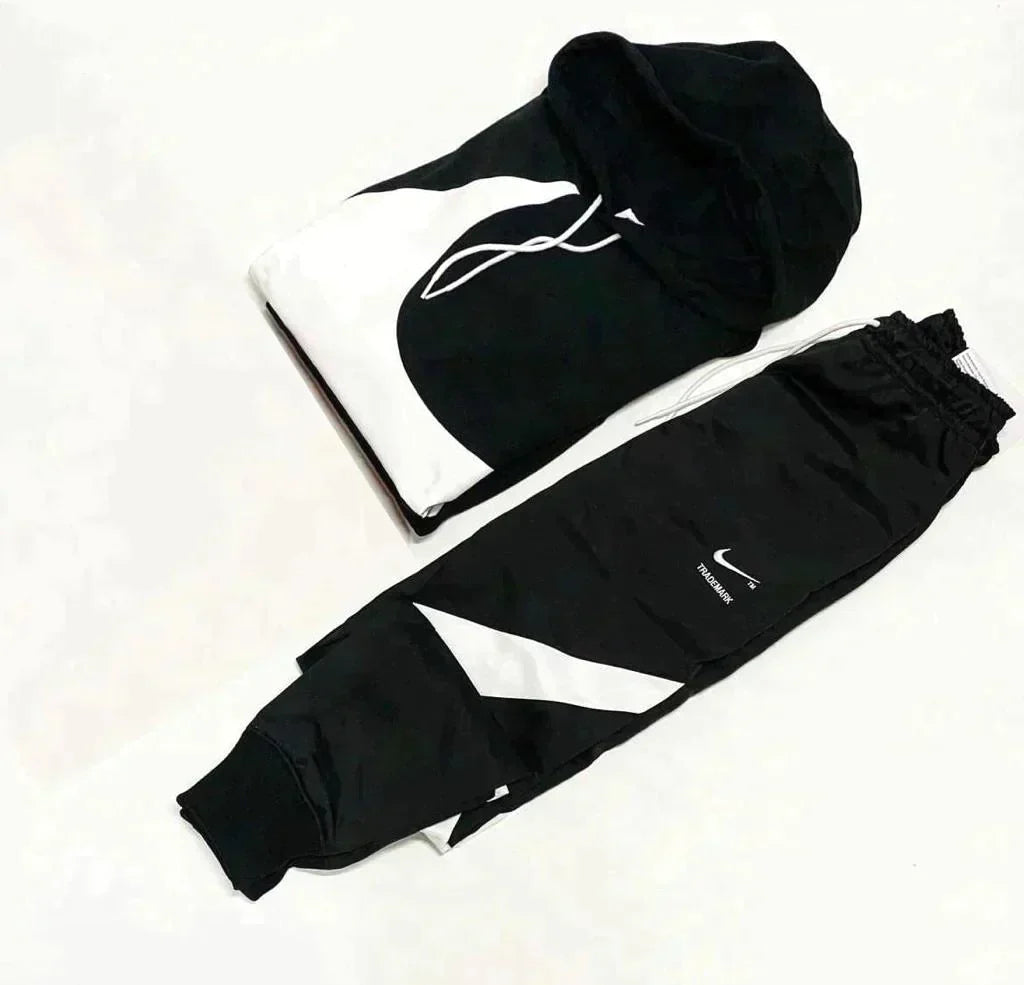 NIKE TRACKSUIT 22/23