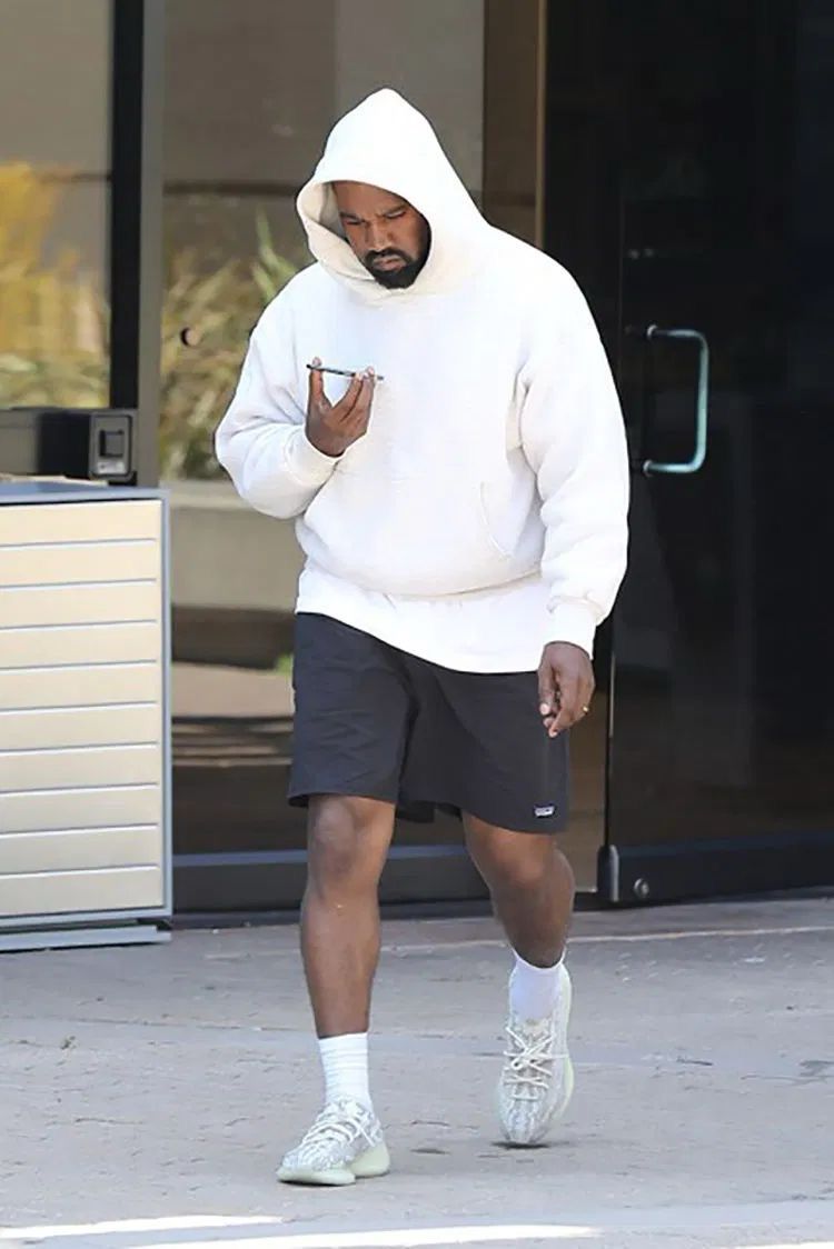 YEEZY