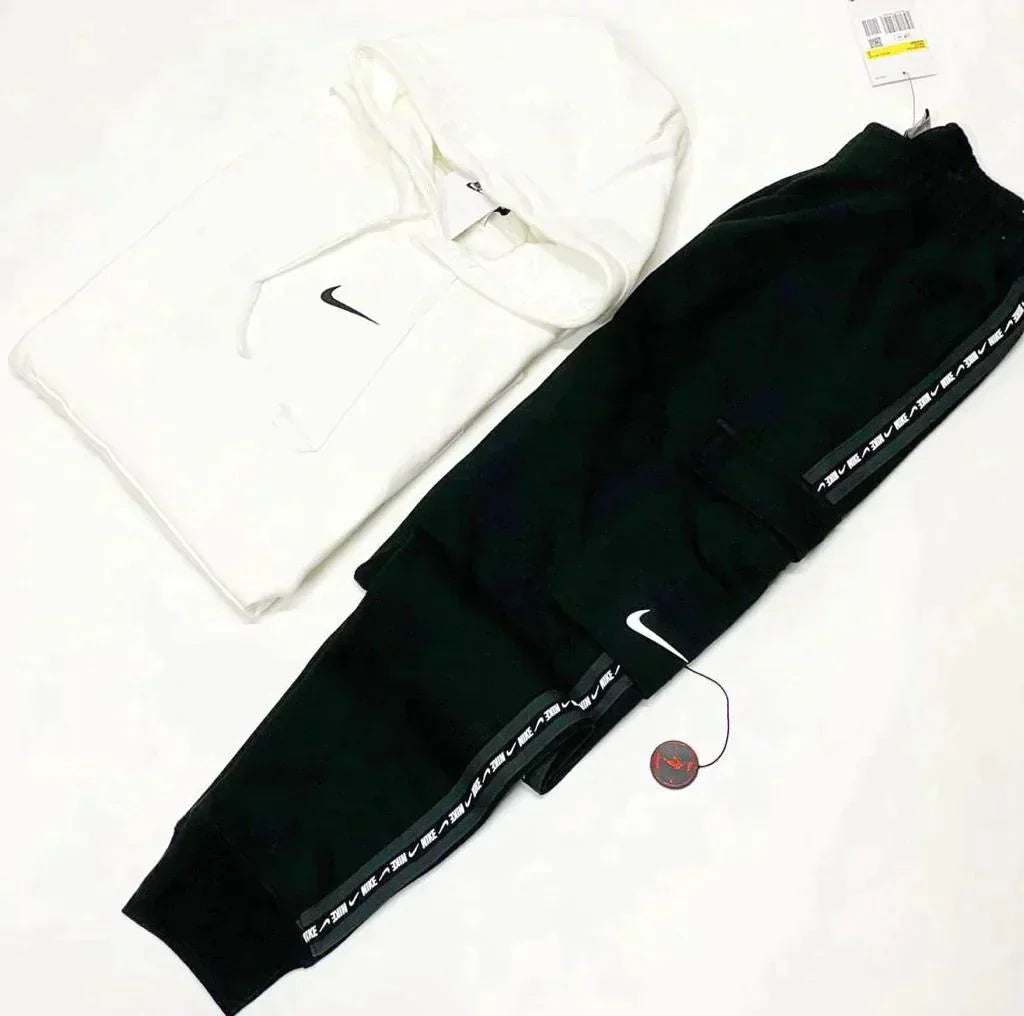 NIKE TRACKSUIT 22/23